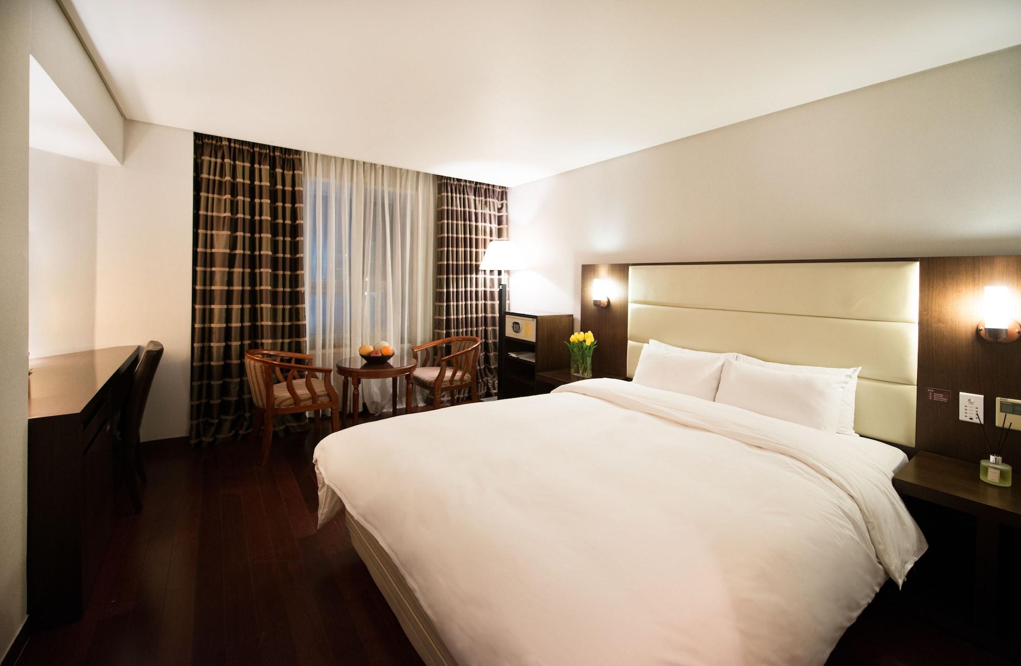 Prima Hotel