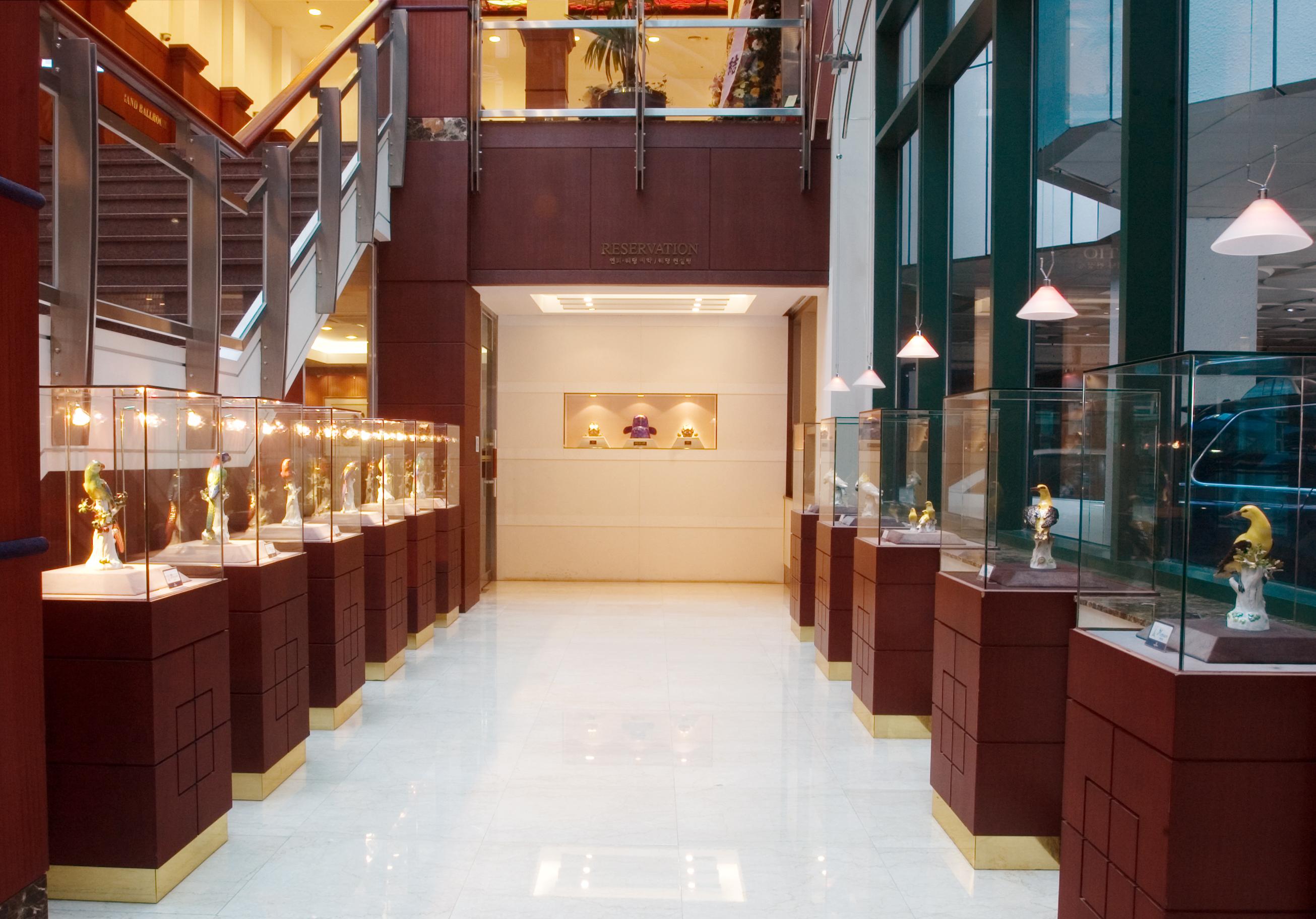 Prima Hotel 4*